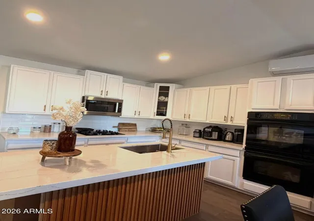 Homes for sale in Glendale, AZ | 4950 W Bethany Home Rd #22, Glendale, AZ 85301 | MLS# 7045878
