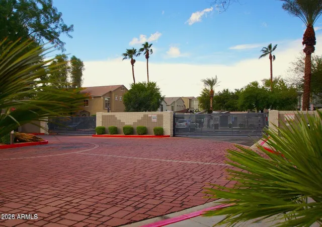 2nd image of 2150 W Alameda Rd #1405, Phoenix, AZ 85085 | MLS# 7046450