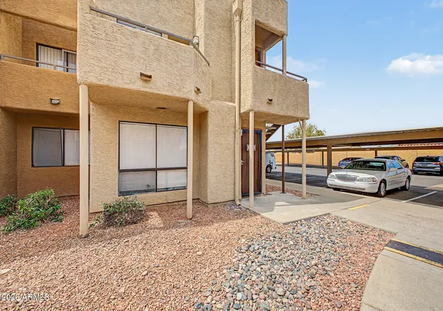 Photo 3 of Sale Pending at 11640 N 51st Avenue #112, Glendale, AZ 85304 | MLS# 7046280 | Listing updated on 2026-08-04