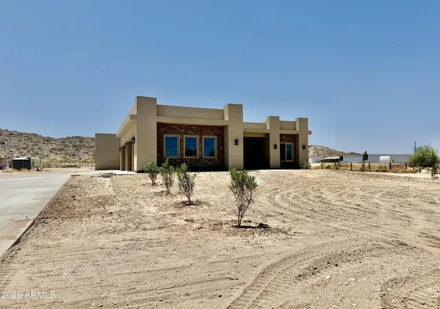 Photo 3 of Single family home for sale at 18815 W Arlington Rd, Buckeye, AZ 85326 | MLS# 7045786 | Listing updated on 2026-09-09