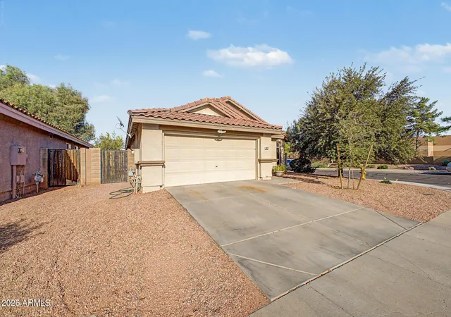 Photo 3 of Single family home for sale at 12421 N 42nd Drive, Phoenix, AZ 85029 | MLS# 7046396 | Listing updated on 2026-09-16