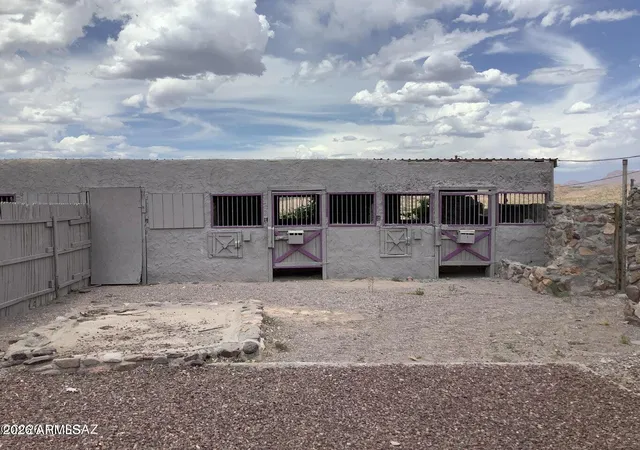 Photo 3 of Single family home for sale at 277 Campbell St, Duncan, AZ 85534 | MLS# 7046430 | Listing updated on 2026-09-29