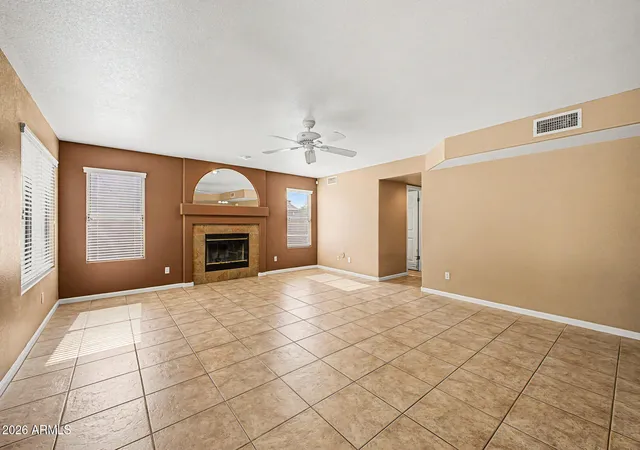 Photo 4 of Sale Pending at 6933 W Villa Hermosa, Glendale, AZ 85310 | MLS# 7046393 | Listing updated on 2026-07-21