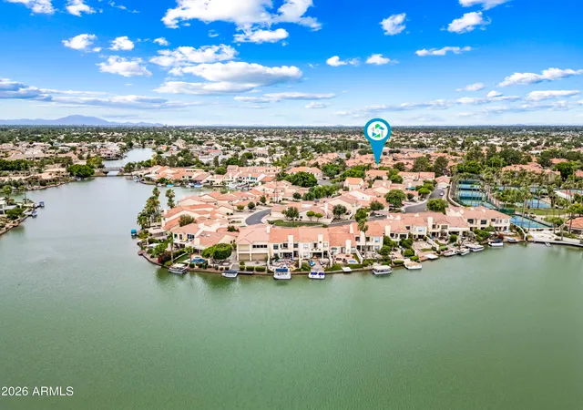 Homes for sale in Gilbert, AZ | 1633 E Lakeside Dr #165, Gilbert, AZ 85234 | MLS# 7046945