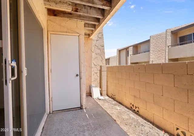 Homes for sale in Scottsdale, AZ | 8055 E Thomas Rd #H101, Scottsdale, AZ 85251 | MLS# 7045909