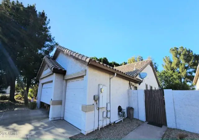 Photo 1 of Single family home for sale at 2544 E Calle Del Norte Dr, Gilbert, AZ 85296 | MLS# 7045975 | Listing updated on 2026-08-04