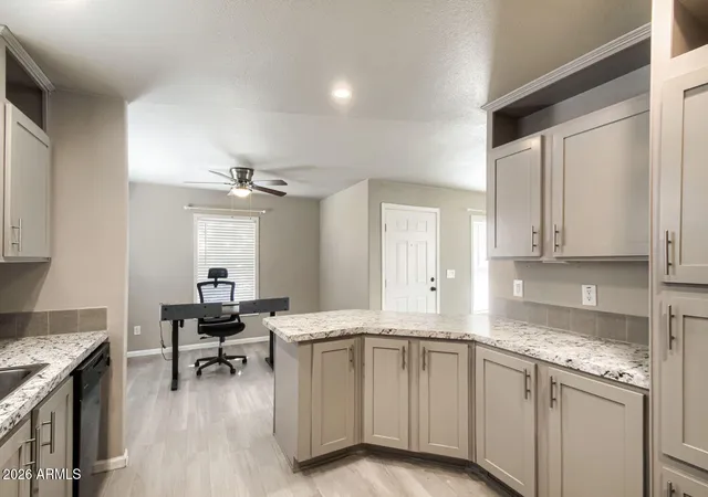 Homes for sale in Peoria, AZ | 6960 W Peoria Ave #17, Peoria, AZ 85345 | MLS# 7047646