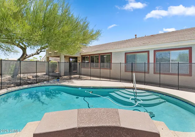 Photo 3 of Single family home for sale at 13518 W Evans Dr, Surprise, AZ 85379 | MLS# 7046100 | Listing updated on 2026-09-22
