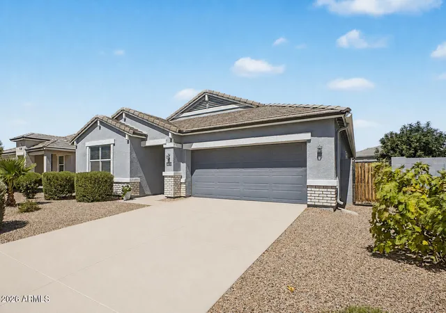 Photo 2 of Sale Pending at 24653 N Alfalfa Dr, Florence, AZ 85132 | MLS# 7046096 | Listing updated on 2026-08-31