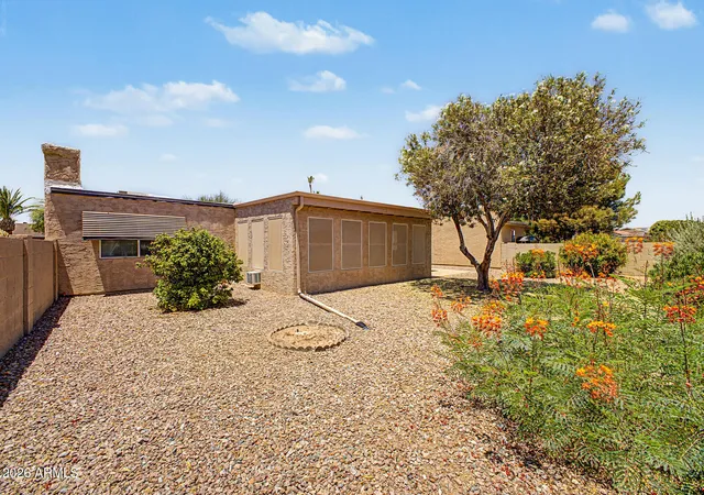 Homes for sale in Sun Lakes, AZ | 26423 S Snead Dr, Sun Lakes, AZ 85248 | MLS# 7047466