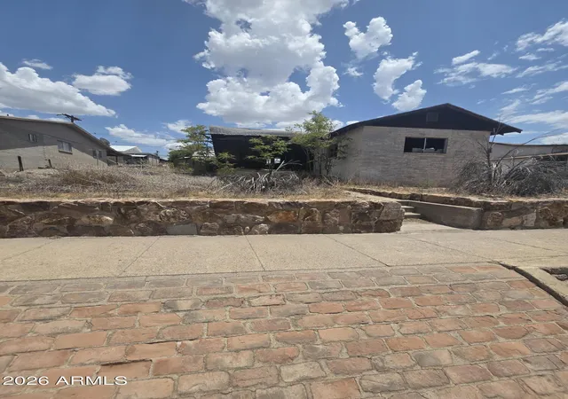 Photo 2 of Single family home for sale at 590 N Velasco Ave, Hayden, AZ 85135 | MLS# 7046059 | Listing updated on 2026-08-11