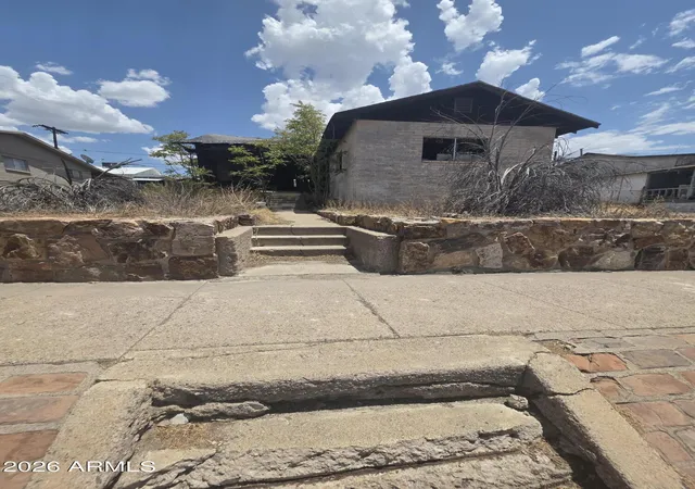 Photo 2 of Single family home for sale at 590 N Velasco Ave, Hayden, AZ 85135 | MLS# 7046059 | Listing updated on 2026-08-11