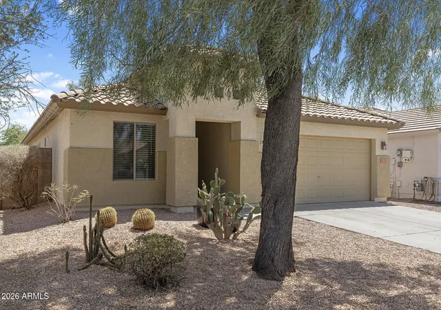 Photo 3 of Single family home for sale at 375 W Gascon Rd, San Tan Valley, AZ 85143 | MLS# 7046106 | Listing updated on 2026-09-24