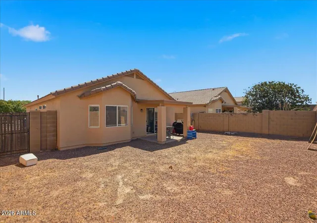 Photo 14 of Sale Pending at 6042 W Encinas Ln, Phoenix, AZ 85043 | MLS# 7046086 | Listing updated on 2026-09-15
