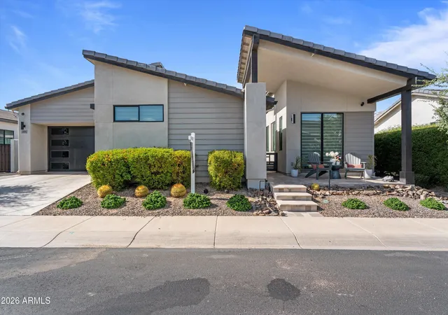 Photo 3 of Single family home for sale at 21876 E Sunset Dr, Queen Creek, AZ 85142 | MLS# 7046959 | Listing updated on 2026-10-13