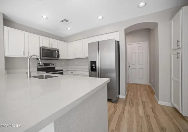 Homes for sale in Tempe, AZ | 1886 E Don Carlos Ave #113, Tempe, AZ 85281 | MLS# 7047687