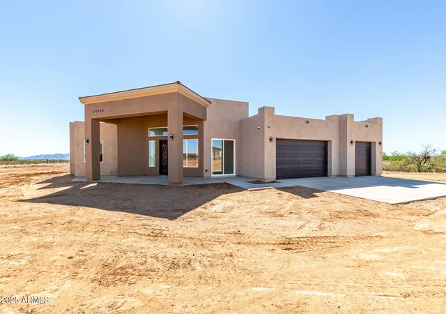 Homes for sale in Wittmann, AZ | 30492 N 232nd Ave, Wittmann, AZ 85361 | MLS# 7046434