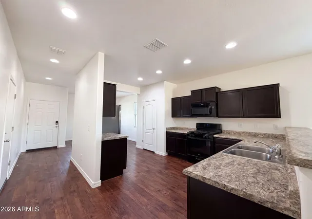 Photo 2 of Single family home for sale at 19539 N Rose Ct, Maricopa, AZ 85138 | MLS# 7046234 | Listing updated on 2026-09-14