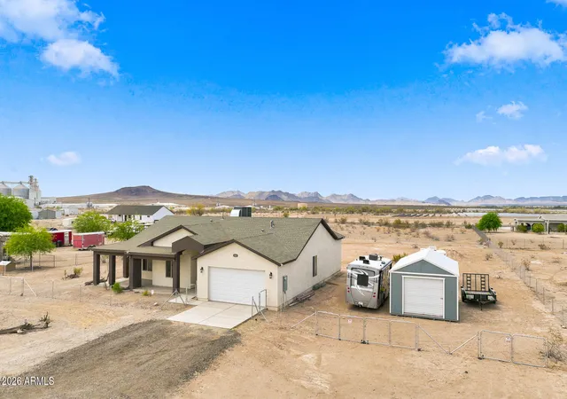 5th image of 33201 W Siesta Wy, Tonopah, AZ 85354 | MLS# 7047586