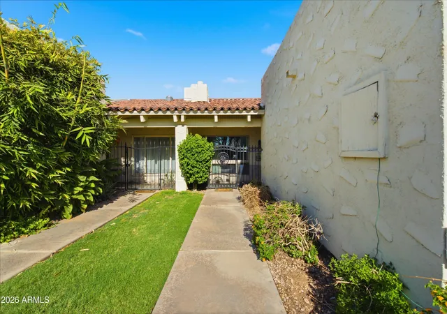 3rd image of 5558 N 71St St, Paradise Valley, AZ 85253 | MLS# 7046806