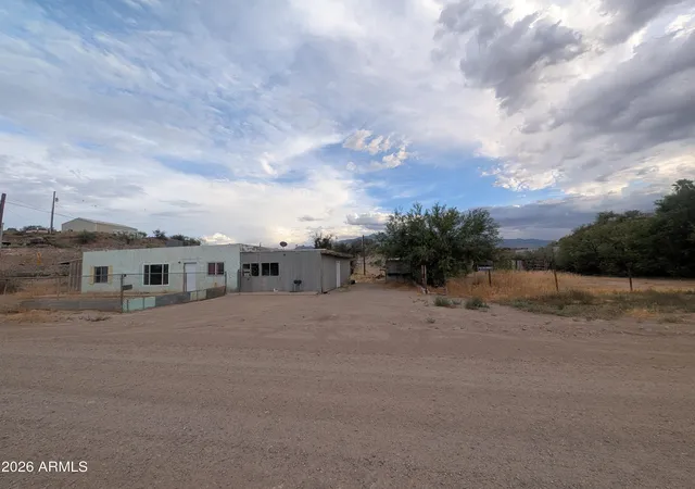 Photo 4 of Single family home for sale at 5285 W Layton Rd, Thatcher, AZ 85552 | MLS# 7054681 | Listing updated on 2026-08-11