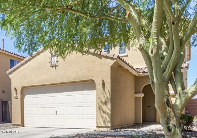 Photo 4 of Single family home for sale at 34564 N Mirandesa Dr, San Tan Valley, AZ 85143 | MLS# 7046262 | Listing updated on 2026-09-22