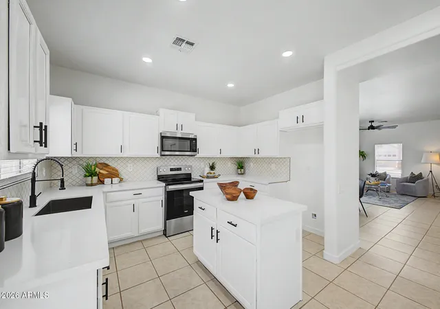 Photo 3 of Single family home for sale at 5241 W Shumway Farm Rd, Laveen, AZ 85339 | MLS# 7049637 | Listing updated on 2026-08-22