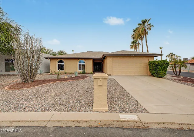 Homes for sale in Sun Lakes, AZ | 26402 S Sedona Dr, Sun Lakes, AZ 85248 | MLS# 7046325