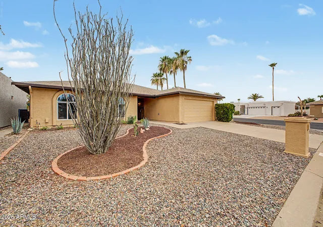 Homes for sale in Sun Lakes, AZ | 26402 S Sedona Dr, Sun Lakes, AZ 85248 | MLS# 7046325