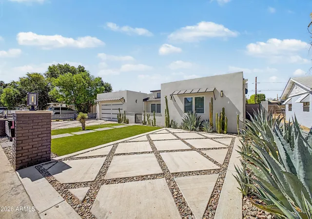 Photo 3 of Single family home for sale at 4136 E Glenrosa Ave, Phoenix, AZ 85018 | MLS# 7046298 | Listing updated on 2026-10-08