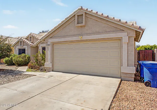 Photo 3 of Single family home for sale at 1662 E Tulsa St, Chandler, AZ 85225 | MLS# 7054367 | Listing updated on 2026-09-17