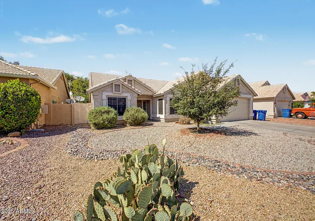 Photo 4 of Single family home for sale at 1662 E Tulsa St, Chandler, AZ 85225 | MLS# 7054367 | Listing updated on 2026-09-17