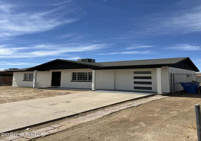 Photo 3 of Single family home for sale at 1542 W Carson Rd, Phoenix, AZ 85041 | MLS# 7046420 | Listing updated on 2026-09-13