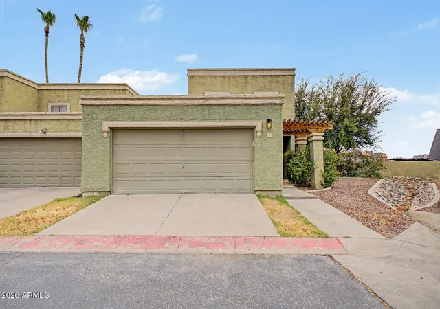 Photo 1 of Townhouse for sale at 815 E Grovers Ave #28, Phoenix, AZ 85022 | MLS# 7047044 | Listing updated on 2026-07-31
