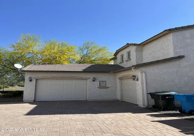 Photo 2 of Single family home for sale at 5384 W Molly Ln, Phoenix, AZ 85083 | MLS# 7046304 | Listing updated on 2026-07-21