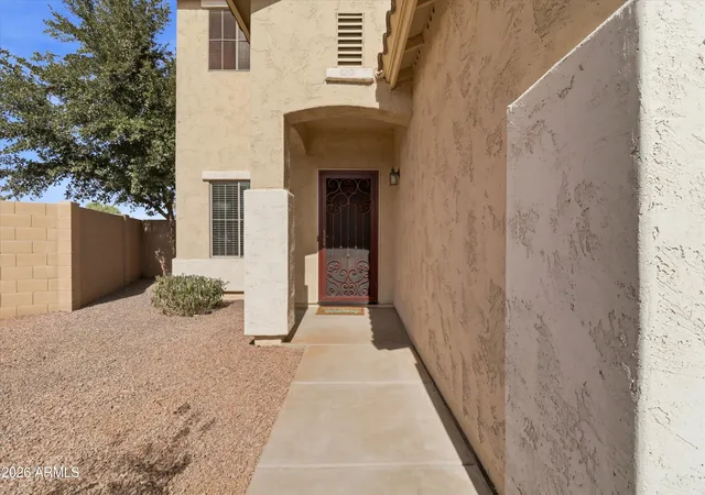 Photo 2 of Single family home for sale at 41715 N Oetting Trl, San Tan Valley, AZ 85140 | MLS# 7047186 | Listing updated on 2026-09-09