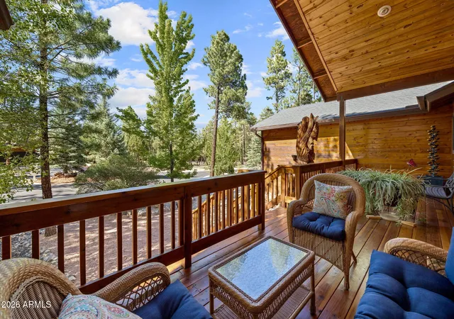 Photo 3 of Single family home for sale at 5027 Winter Hawk Ct, Lakeside, AZ 85929 | MLS# 7046358 | Listing updated on 2026-08-11