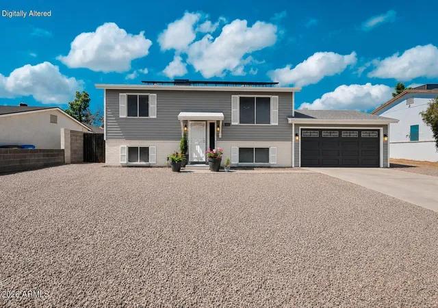 Photo 2 of Sale Pending at 3808 W Bloomfield Rd, Phoenix, AZ 85029 | MLS# 7046808 | Listing updated on 2026-09-05