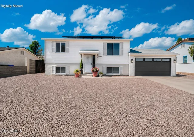 Photo 3 of Sale Pending at 3808 W Bloomfield Rd, Phoenix, AZ 85029 | MLS# 7046808 | Listing updated on 2026-09-05
