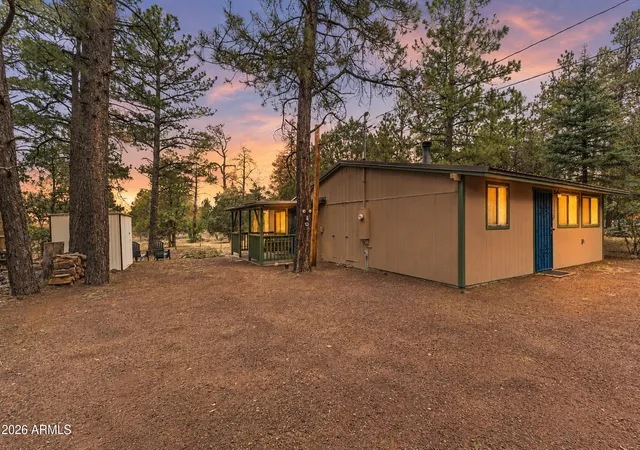 Homes for sale in Lakeside, AZ | 1724 Lyerly Ave, Lakeside, AZ 85929 | MLS# 7046673