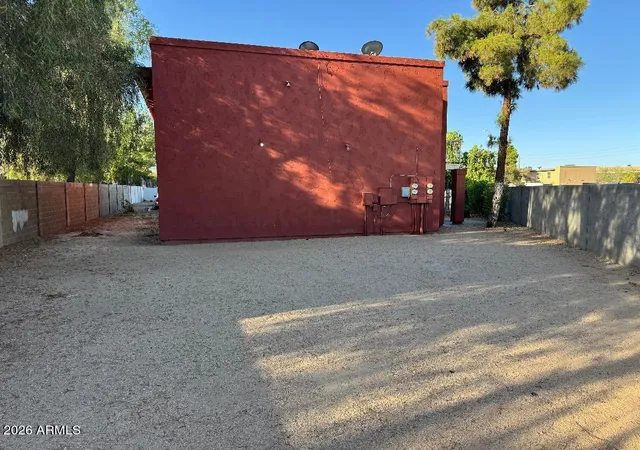 Photo 13 of Townhouse for sale at 2726 E Beck Ln, Phoenix, AZ 85032 | MLS# 7051475 | Listing updated on 2026-08-28