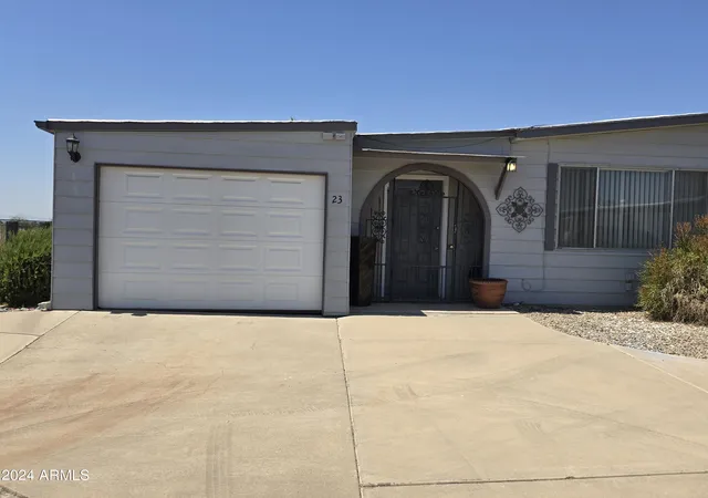 Homes for sale in Peoria, AZ | 10201 N 99th Ave #23A, Peoria, AZ 85345 | MLS# 7046623