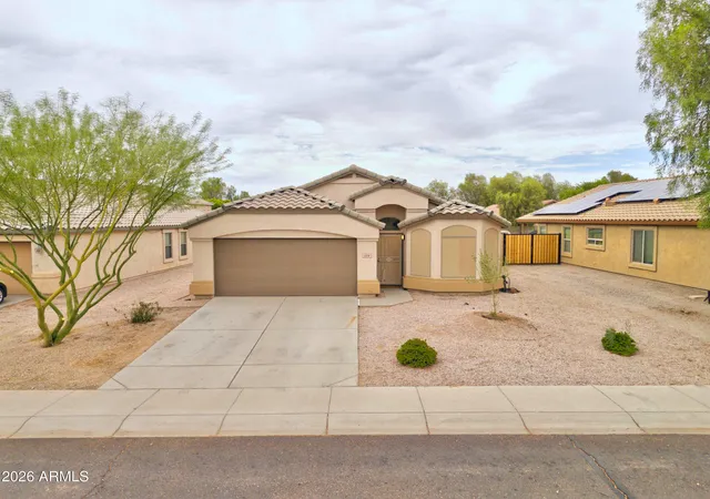 Photo 2 of Single family home for sale at 5016 S Rovey Pkwy, Buckeye, AZ 85326 | MLS# 7046840 | Listing updated on 2026-09-12