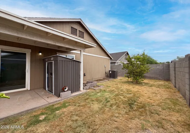 Photo 4 of Sale Pending at 5713 S 13th Avenue, Phoenix, AZ 85041 | MLS# 7046477 | Listing updated on 2026-09-21