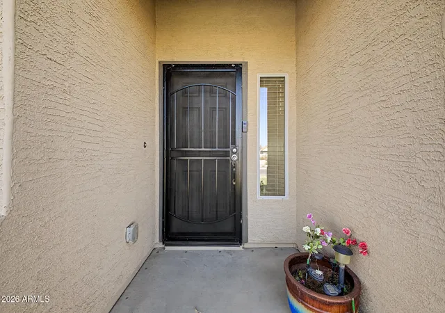 Photo 4 of Single family home for sale at 10997 W Cambria Cir, Arizona City, AZ 85123 | MLS# 7046732 | Listing updated on 2026-09-04