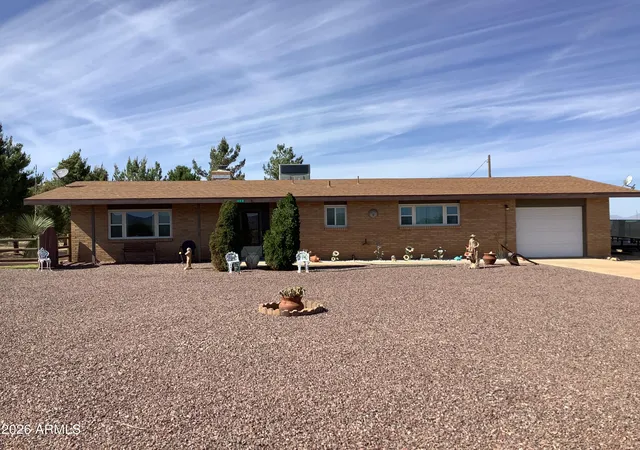 1st image of 133 E Lehigh St, Pearce, AZ 85625 | MLS# 7047442