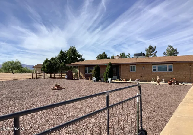 3rd image of 133 E Lehigh St, Pearce, AZ 85625 | MLS# 7047442