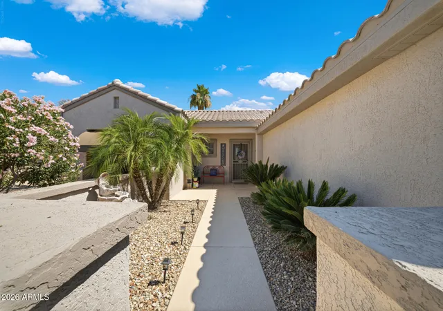 Photo 2 of Single family home for sale at 15950 W Quail Crk Ln, Surprise, AZ 85374 | MLS# 7047658 | Listing updated on 2026-10-25