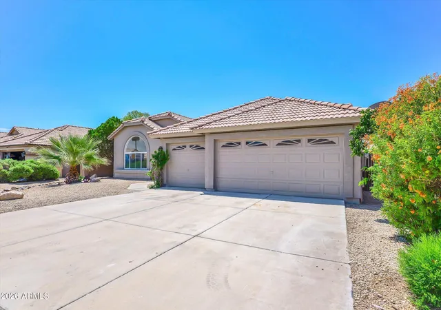 Photo 2 of Single family home for sale at 7757 W Rue De Lamour, Peoria, AZ 85381 | MLS# 7048031 | Listing updated on 2026-09-04