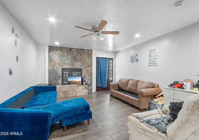 Photo 4 of Single family home for sale at 3829 W Thunderbird Rd, Phoenix, AZ 85053 | MLS# 7046540 | Listing updated on 2026-08-22